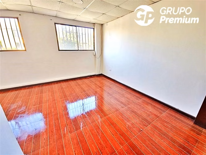 Bodega amplia lista para logística y distribución, Santiago