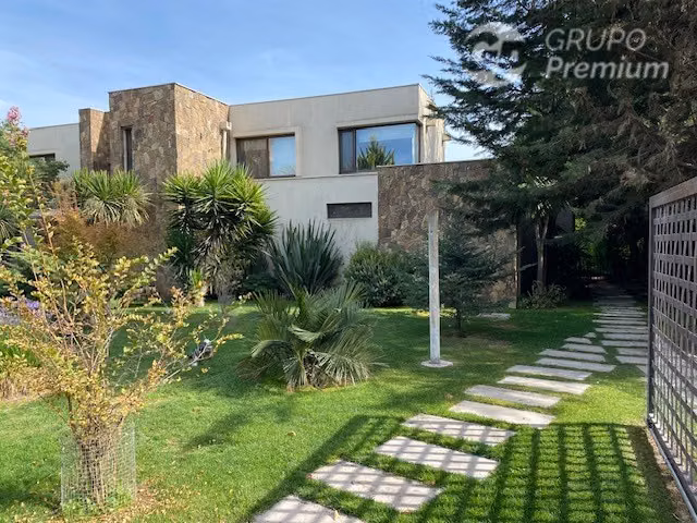 Parcela en venta espectacular casa excelente conectividad