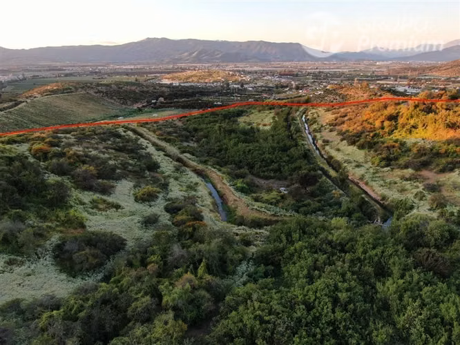 OPORTUNIDAD DE VENTA TERRENO AMPLIO EN QUILLOTA