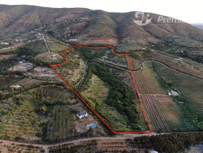 OPORTUNIDAD DE VENTA TERRENO AMPLIO EN QUILLOTA