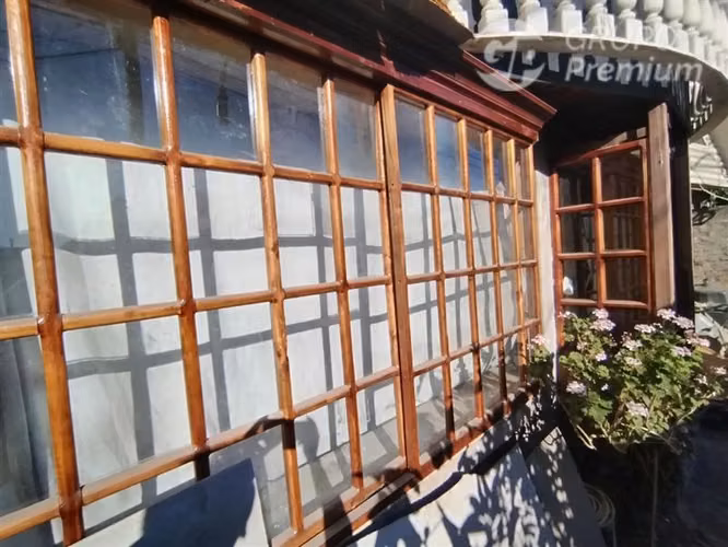 Casa en venta de 6 dorm. en Renca 142 m2 construido
