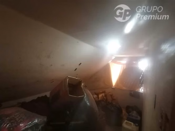 Casa en venta de 6 dorm. en Renca 142 m2 construido