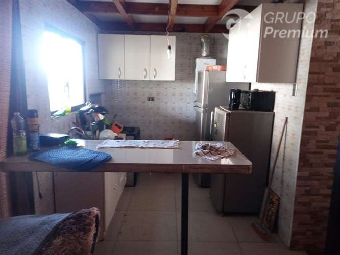 Amplia casa de 2 pisos en Venta, Sector Costero de Loanco