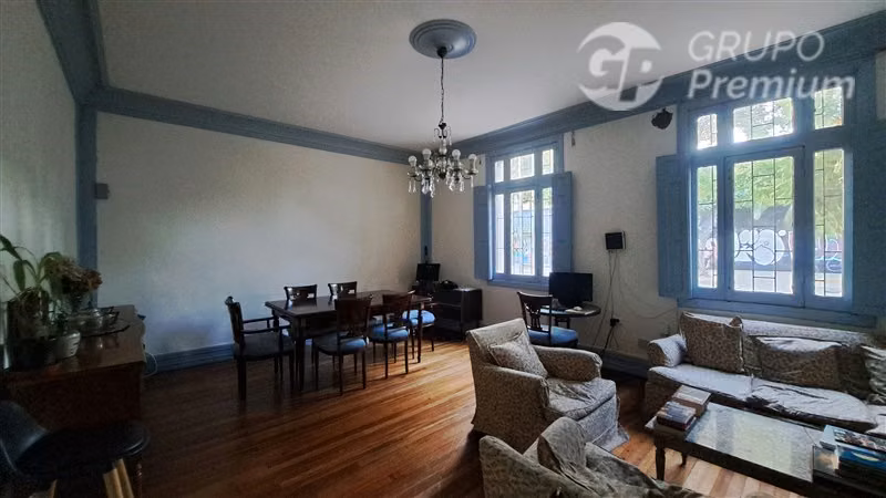 2 Casas en venta 4 Dorm.2 Baños en Barrio Universitario Stgo