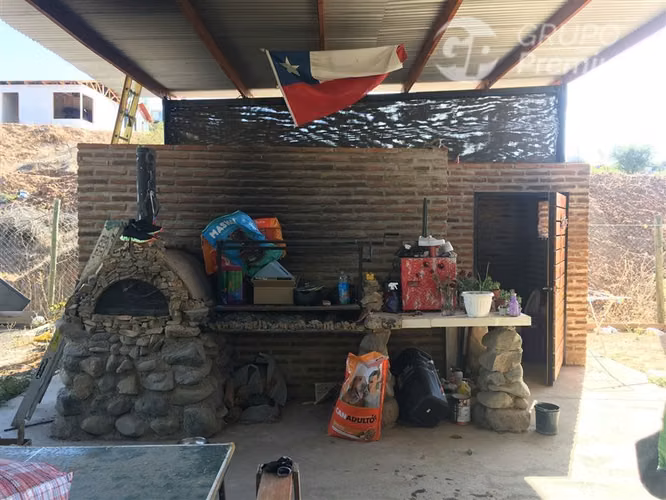 Parcela 3 dorm 3 baños de 5000 m2 en venta en Quillota
