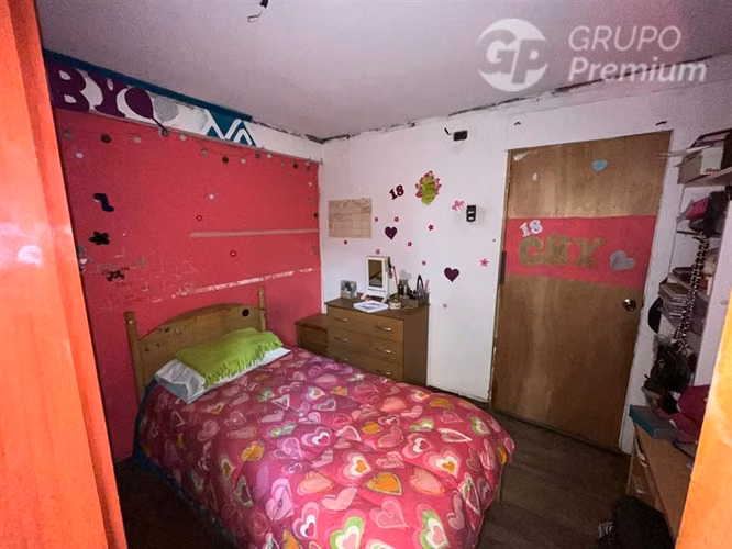 Casa en venta de 5 dormitorios Avenida Fernández Albano