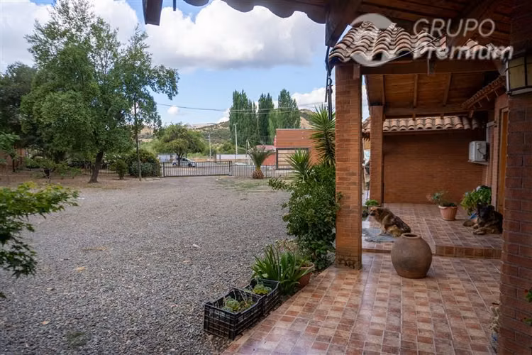 Sitio en venta en Talca, casa, supermercado