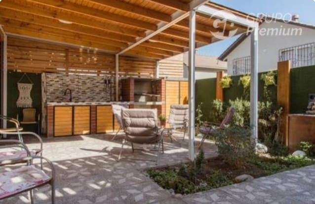 Hermosa Casa en Maipu, 3d 4b 3E, Bario Los Castaños VI.