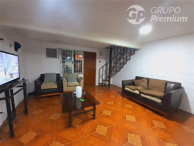 CASA EN VENTA CERCANA A METRO LAGUNA SUR PRECIO REBAJADO