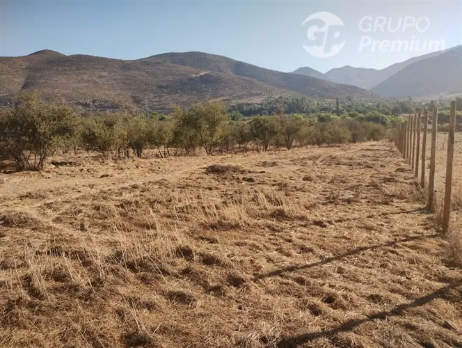 Venta terreno Salamanca camino asfaltado