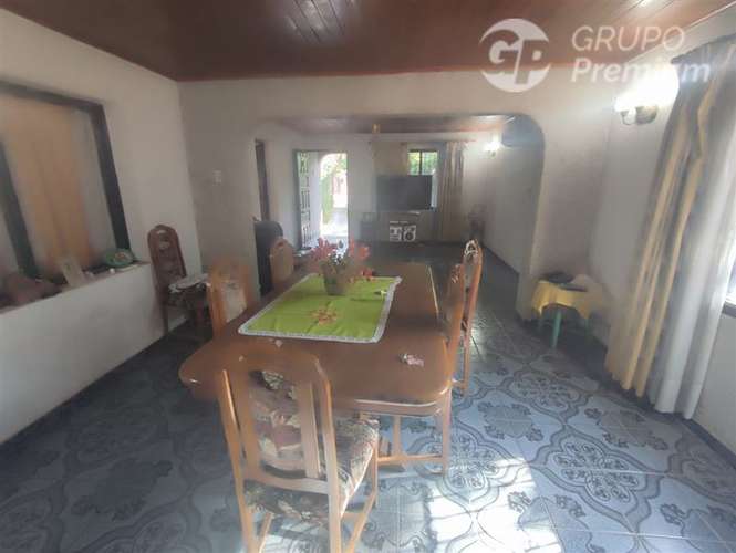 Amplia Propiedad con Potencial Comercial - Imagen 32