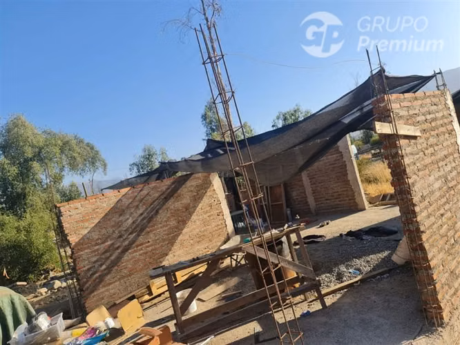 Venta terreno 5169 m2 comuna Pirque 2997 uf con empalme elec