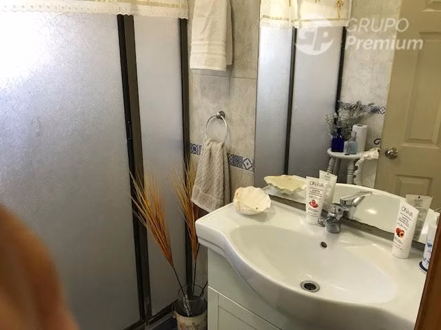 Parcela en venta Peñaflor con 2 casas piscina quincho 5D 4B