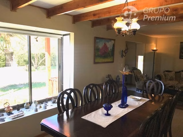 Parcela en venta Peñaflor con 2 casas piscina quincho 5D 4B