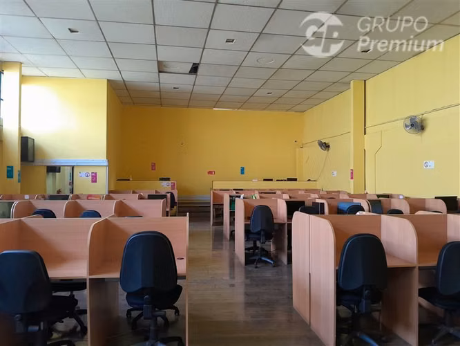 Industrial con 1365 m2 en venta en San Miguel