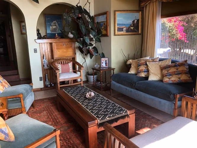 EXCELENTE OPORTUNIDAD ESTUPENDA CASA EN CONCÓN