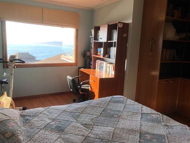 ESTUPENDA CASA CON VISTA AL MAR EN CONCÓN