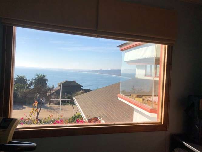 ESTUPENDA CASA CON VISTA AL MAR EN CONCÓN