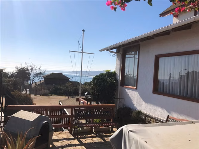 EXCELENTE OPORTUNIDAD ESTUPENDA CASA EN CONCÓN