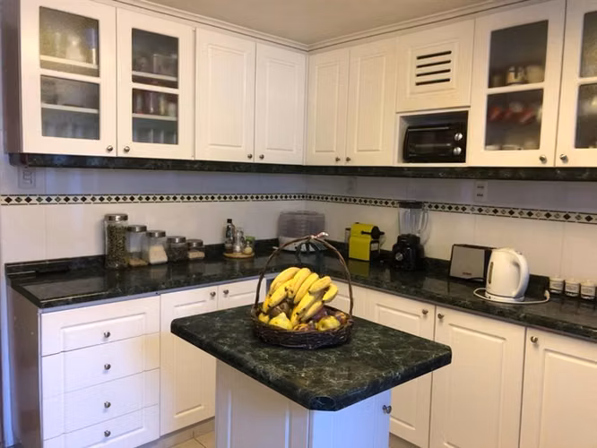 EXCELENTE OPORTUNIDAD ESTUPENDA CASA EN CONCÓN