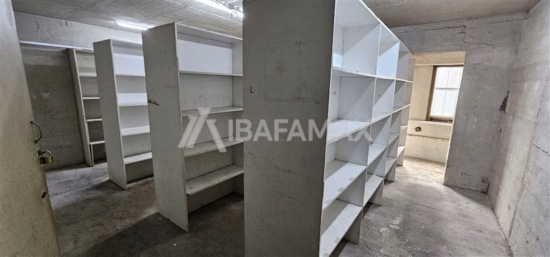 Oficina en arriendo todo un piso 520 m2 en Torre Ligure CCP