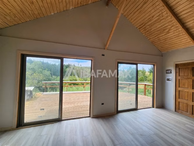 Casa en venta de 3 dorm. en Florida