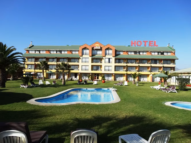 Hotel en Venta Frente al Mar en Avenida del Mar, La Serena | 5.000 m² de Terreno