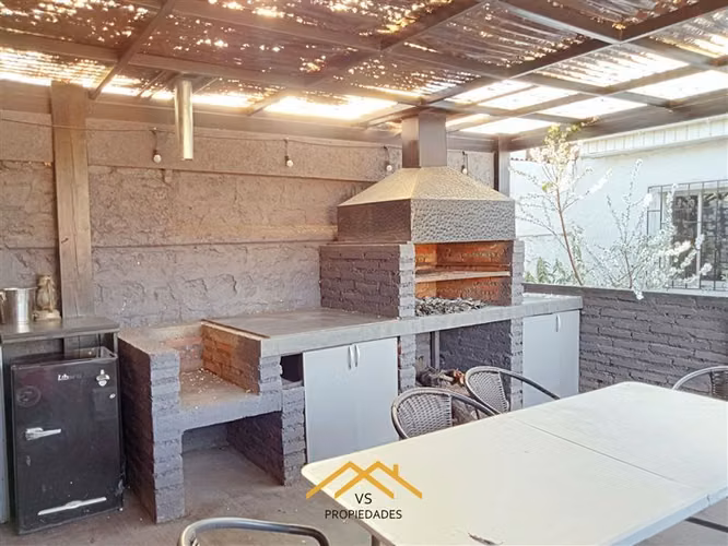Casa 5D 2B en Lo Espina con patio amplio ¡Ofrece ya!