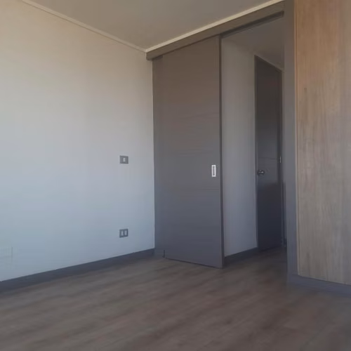 Departamento en venta en La Cisterna