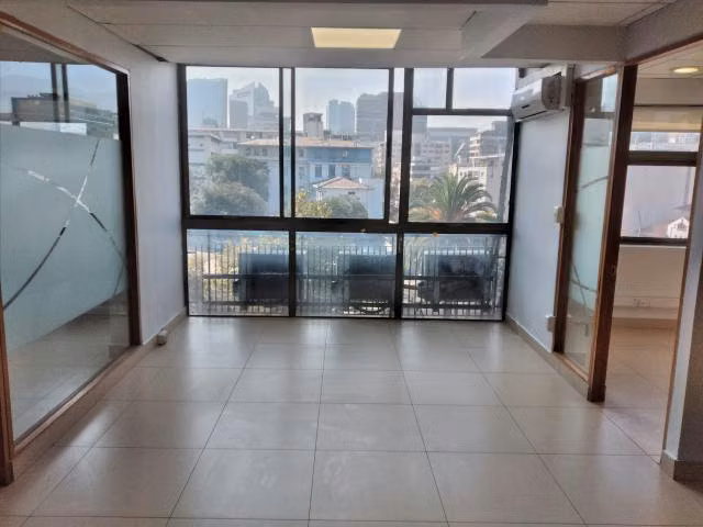 Oficina en arriendo en Providencia