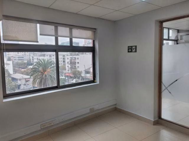 Oficina en arriendo en Providencia