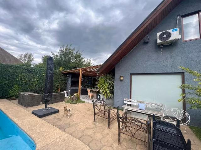 Casa en venta de 5 dorm. en Chillán