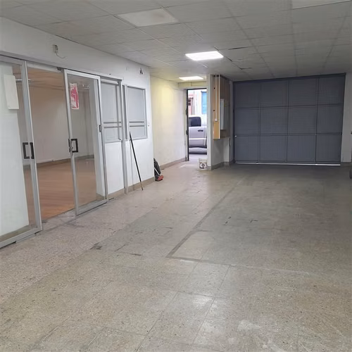 Local Comercial en arriendo en Santiago - Imagen 2