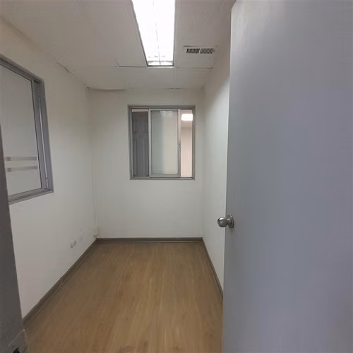 Local Comercial en arriendo en Santiago - Imagen 15