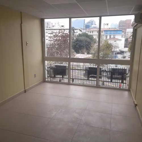 Oficina en arriendo en Providencia