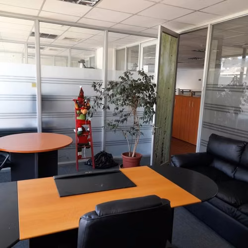 Oficina en venta en Huechuraba