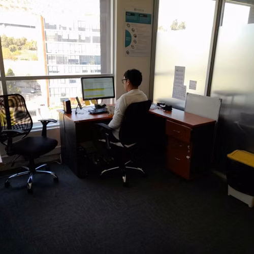 Oficina en venta en Huechuraba