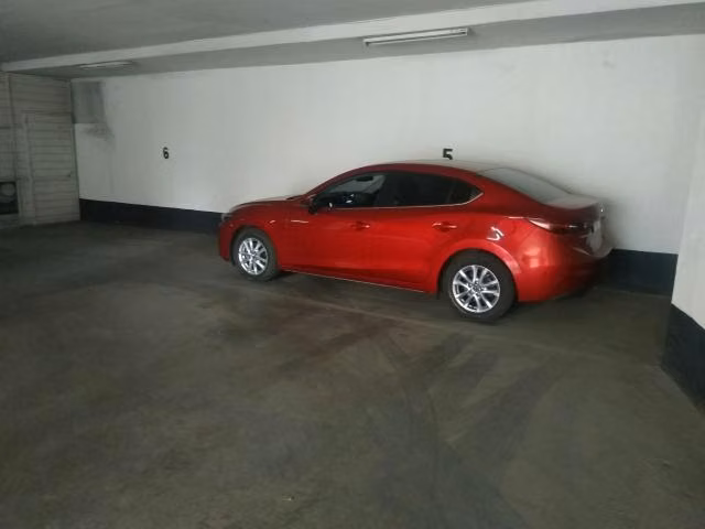 Estacionamiento en venta en Las Condes