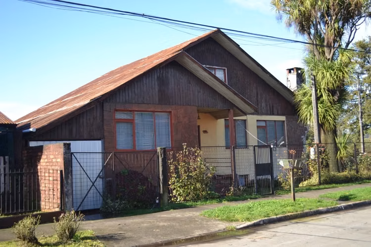 ARRIENDO DE CASA 3 PISOS, CERCA DEL CENTRO DE LA UNION