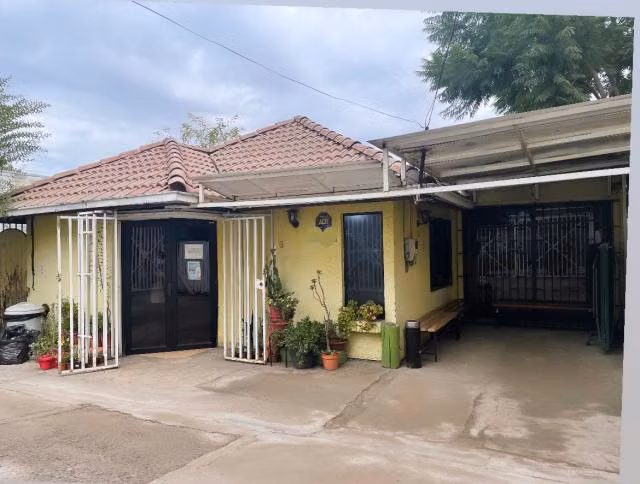 Sitio en venta en Peñalolén