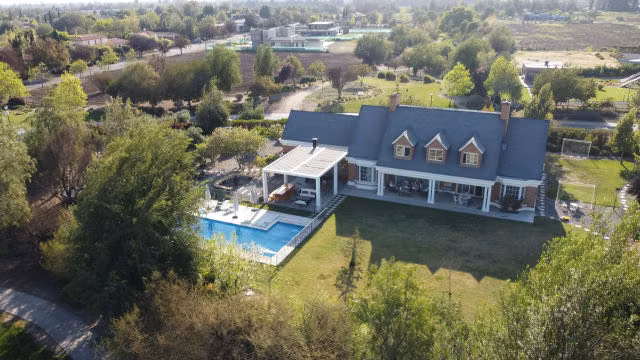 Casa en venta en Colina