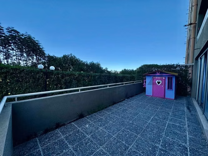 Amplio departamento con vista al mar, Gómez Carreño
