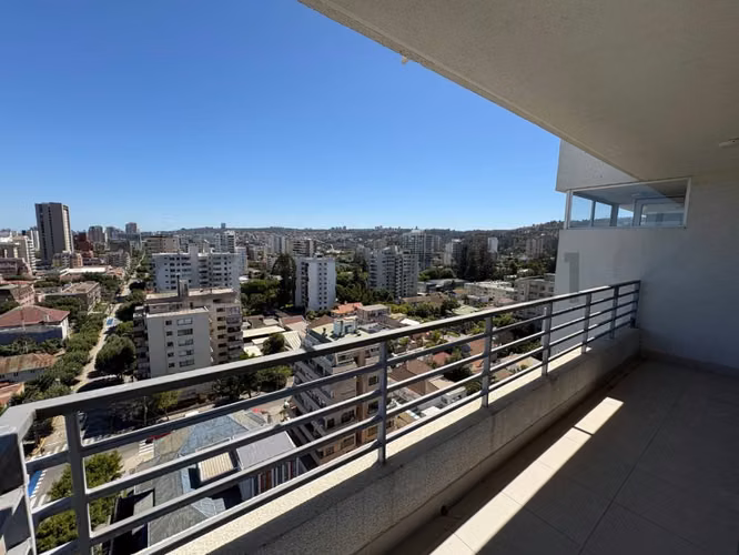 Arriendo moderno departamento Sector Oriente, vista panorámica