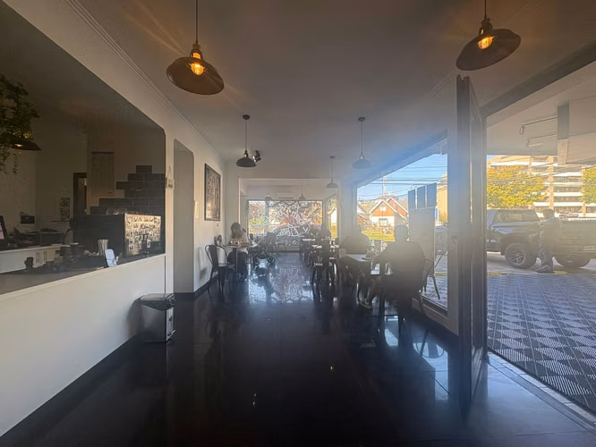 En Venta Derecho A Llaves De Cafetería En Strip Center