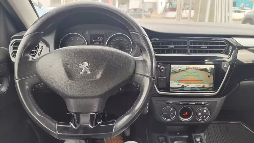 Peugeot301 HDI 92HP 1.6 MT 1.6 • 4x2 • Mecánica • 2022