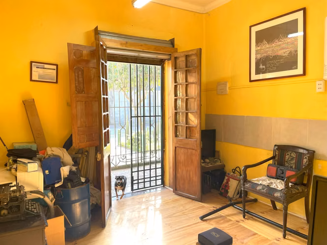 Versátil y funcional casa con aptitud habitacional o comercial - Imagen 3