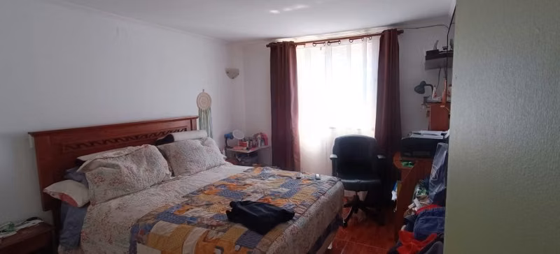 Vendo casa de tres pisos en Exequiel Fernandez, Macul