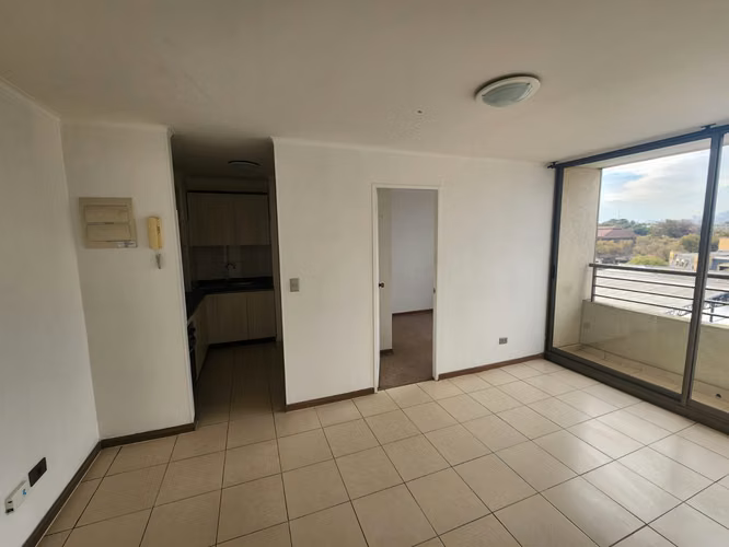 Arriendo Depto. 2 Dormitorios amplios+ bodega / Garantia en partes /  ESTACION CENTRAL