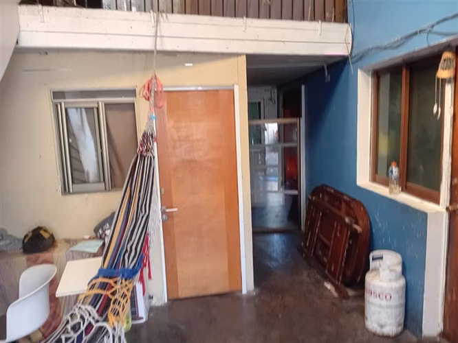 Invierta Gran Bodega con. Casa y Local bien arrendado