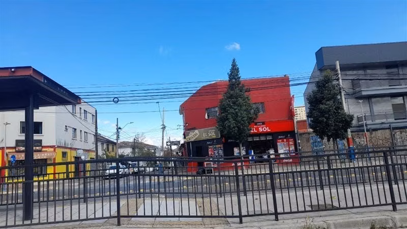 OJO Invierta en Local con Casa y Bodega , bien arrendada